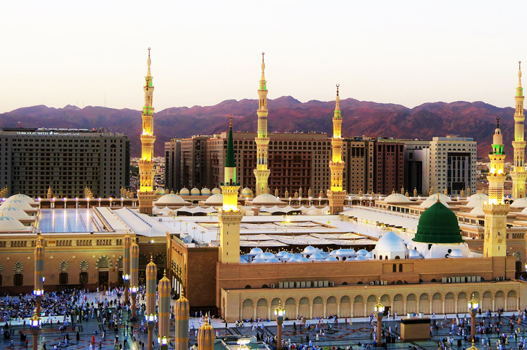 semi deluxe umrah Land package